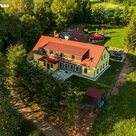 Chalupa Krenov 62 Bernsdorf エクステリア 写真