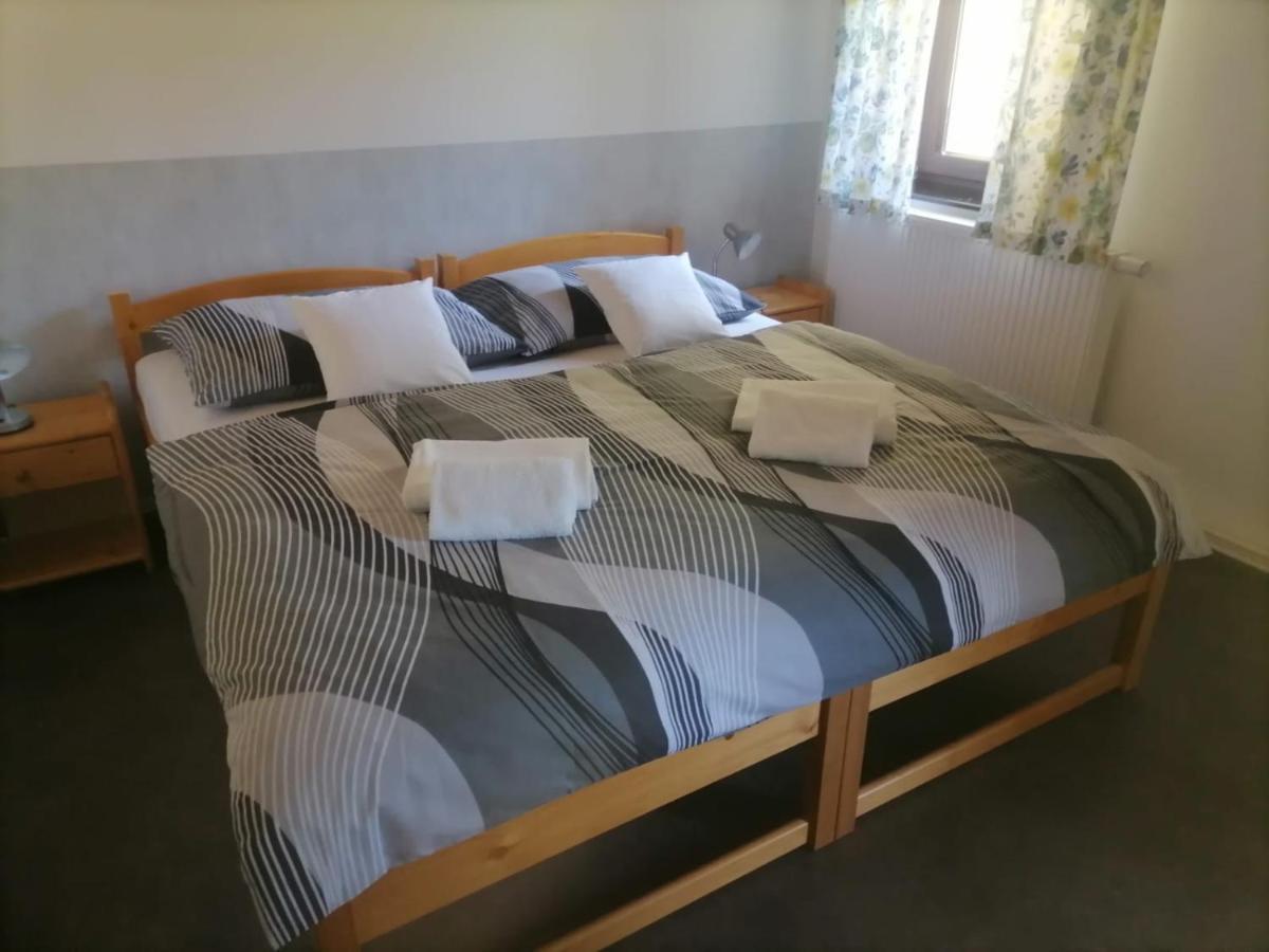 Chalupa Krenov 62 Bernsdorf エクステリア 写真